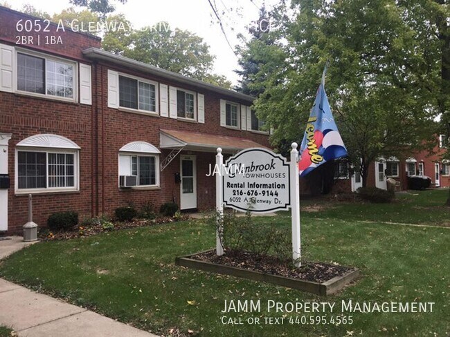 Primary Photo - 6052 Glenway Dr
