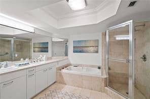 Building Photo - Southeast Yacht Club Circle, Hobe Sound, FL 33455 - 3 BR 2 BA condo