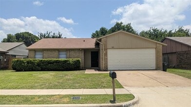 Building Photo - 4020 Blue Flag Ln