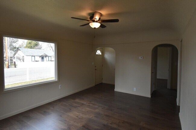 Building Photo - 2515 Wiard St