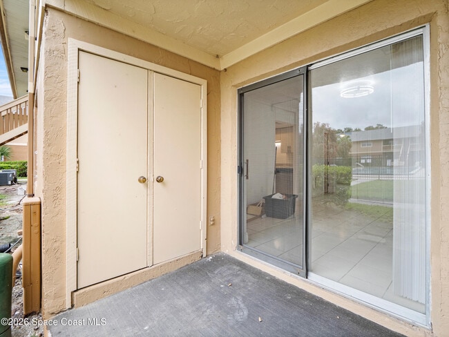 Building Photo - 168 Ulster Ct