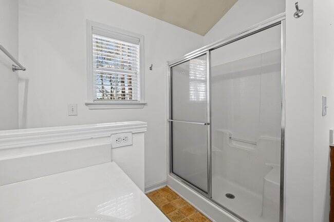 Building Photo - 4919 Magnolia Cottage Way