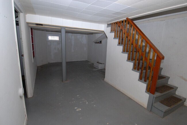 Building Photo - St Louis County/City Greendale/near UMSL