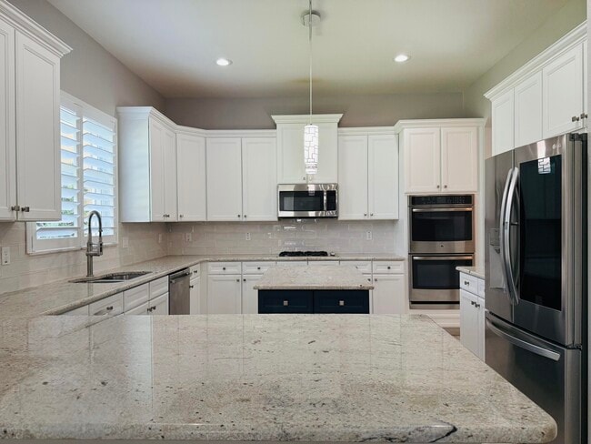 Building Photo - 9191 Cattail Run