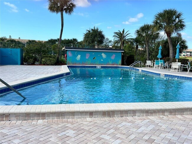 Building Photo - 10036 63rd Ave N