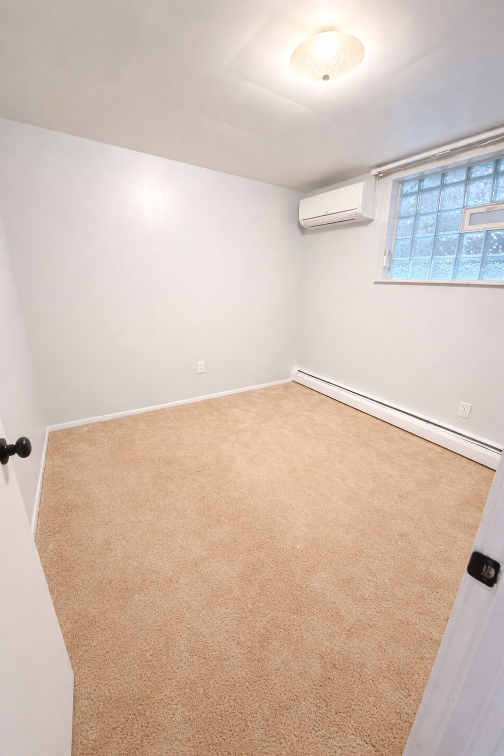 Building Photo - 50 Maplewood St