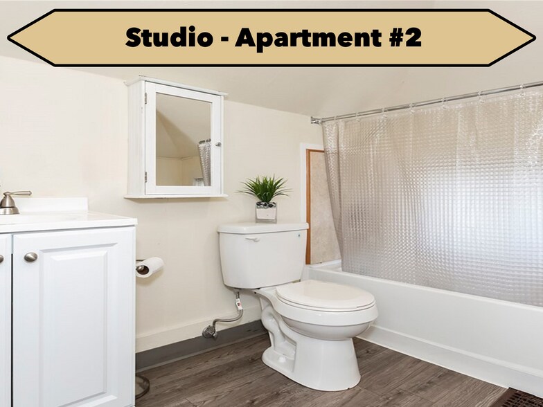 Building Photo - 903 Highland Ave