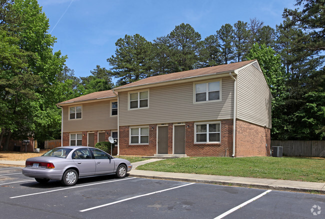 Primary Photo - Woodstone Apartments