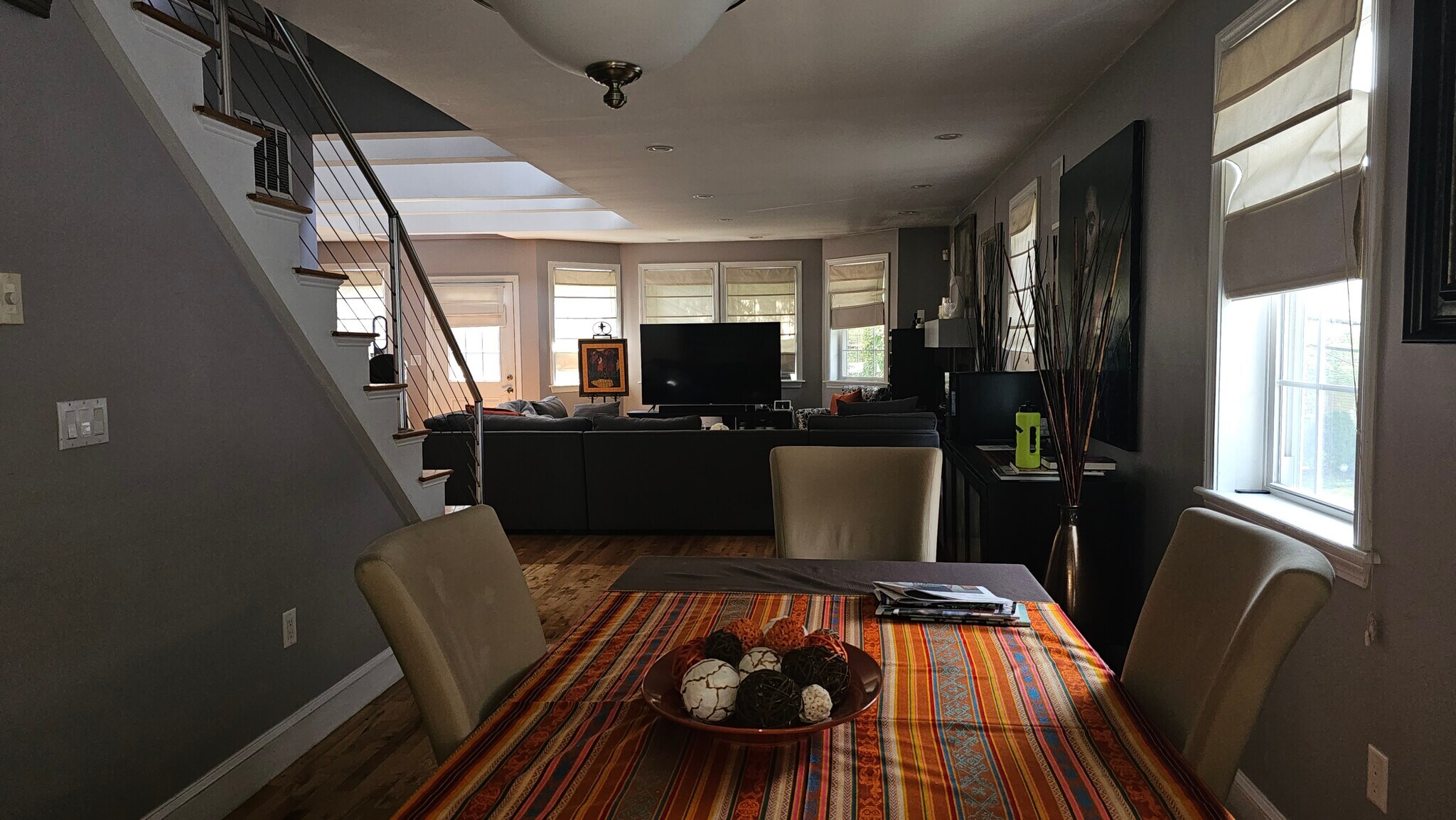 Building Photo - 133 Cedar St