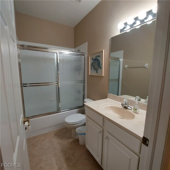 Building Photo - 10520 Diamante Way