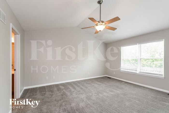 Building Photo - 106 Stewart Springs Dr