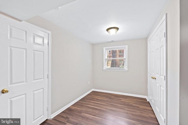 Building Photo - 1606 Opus Ave