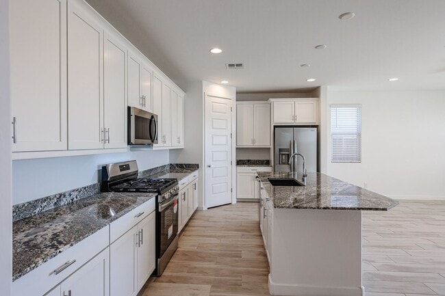 Building Photo - Recently Build 4-Bedroom Home in Goodyear with Upgrades & Resort-Style Amenities