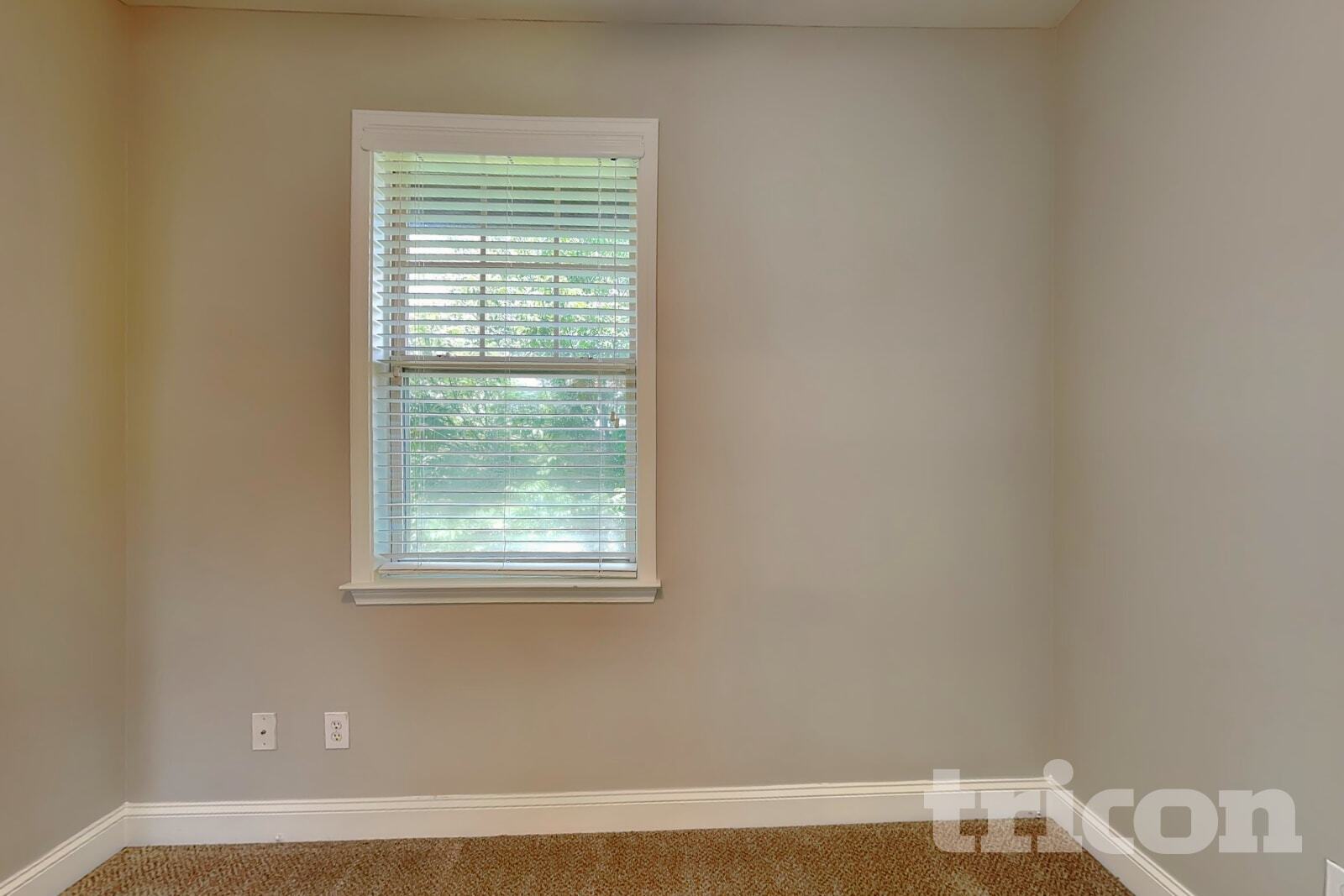 Building Photo - 4384 Challedon Dr