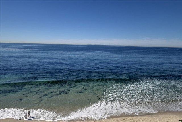 Building Photo - 1021 Gaviota Dr