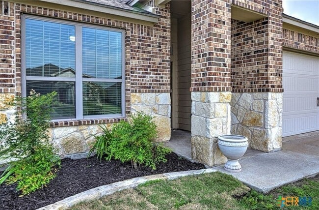 Building Photo - 1070 Spring Terrace Loop