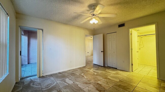 Building Photo - Ground Floor Condo at Magnolia Place