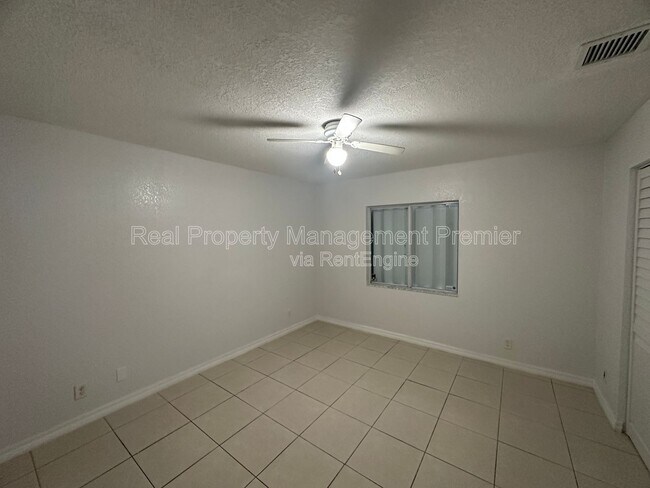 Building Photo - 6309 Eaton St