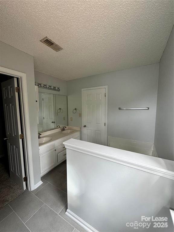 Building Photo - 5304 Starflower Dr