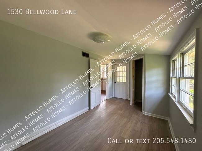 Building Photo - 1530 Bellwood Ln