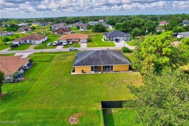 Building Photo - 4424 26th St SW