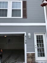 Building Photo - 3130 SW Arlan Ln