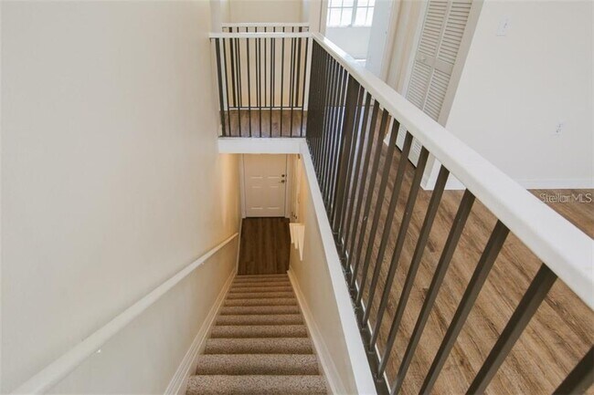 Building Photo - 5655 Bentgrass Dr