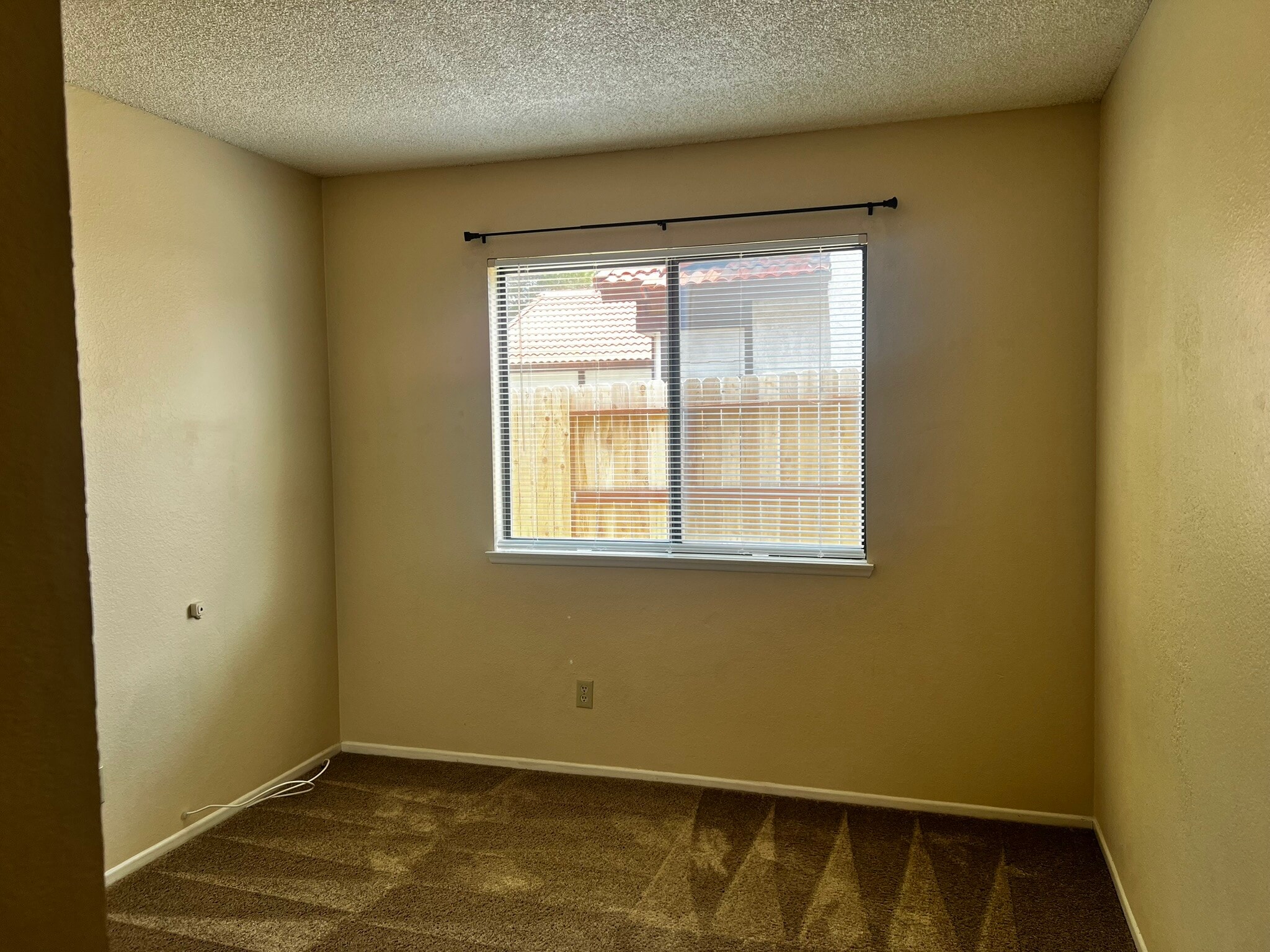 Building Photo - 2716 W Avenue K4