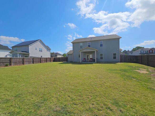 Building Photo - BRAND NEW LISTING!!!!