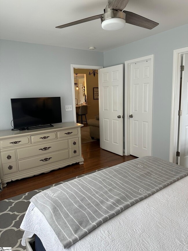 Building Photo - 103 Reedy River Way