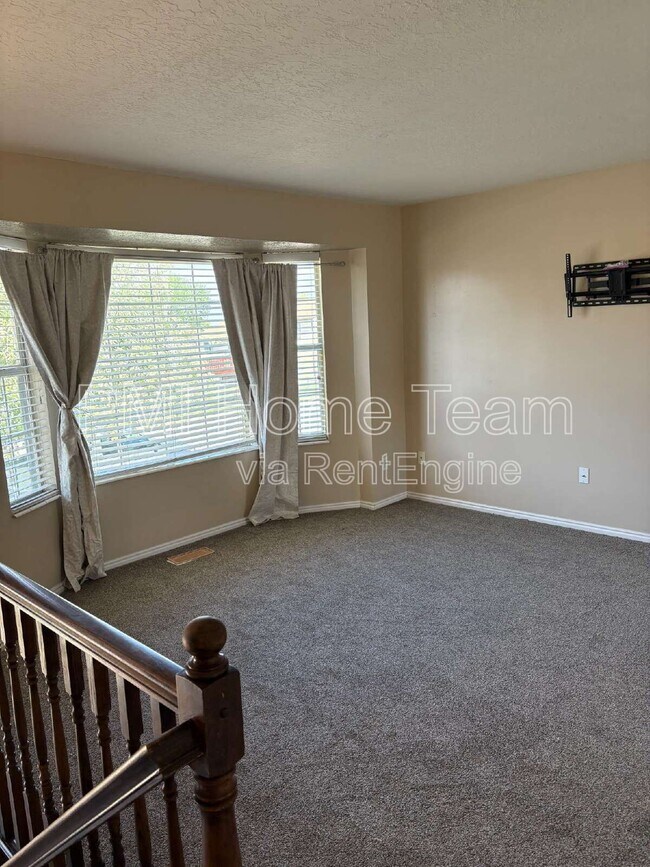 Building Photo - 4440 S 2750 W