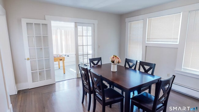 Building Photo - 432 Norton Pkwy