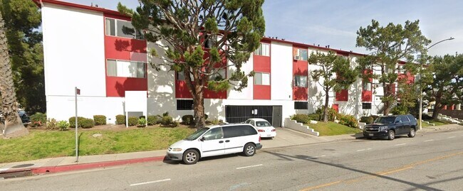 Primary Photo - Bay Pointe