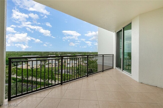Building Photo - 455 Cove Tower Dr