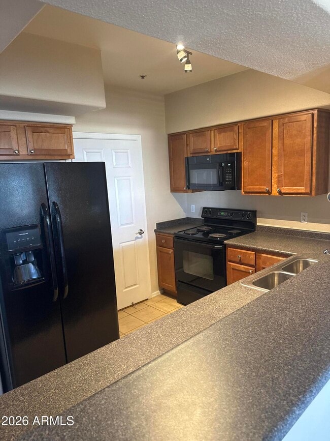 Building Photo - 15095 N Thompson Peak Pkwy