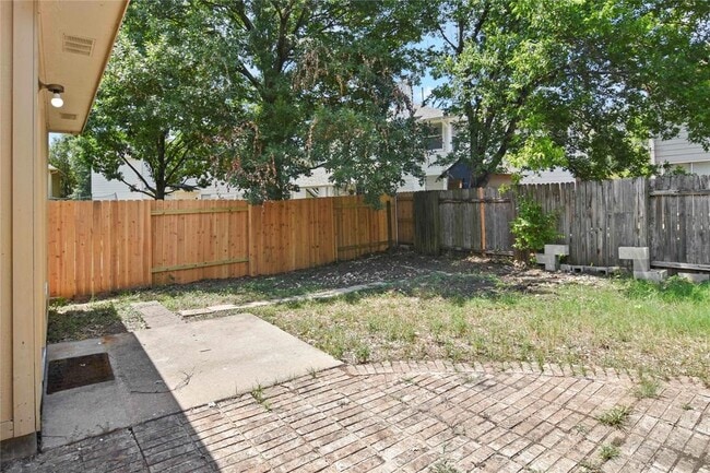 Building Photo - 17504 Lake Pines Dr