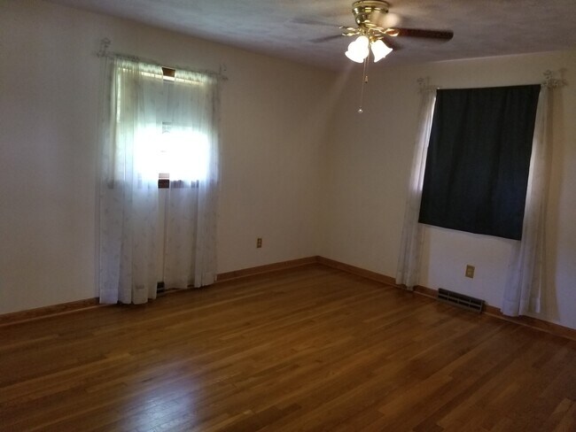 Building Photo - 2538 College Blvd