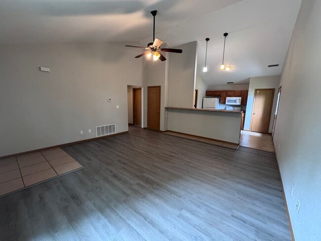 Building Photo - 29 Boone Crossing