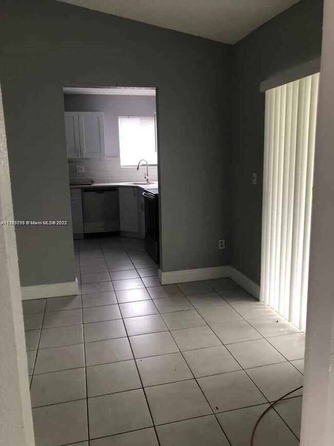 Building Photo - 9200 Andora Dr