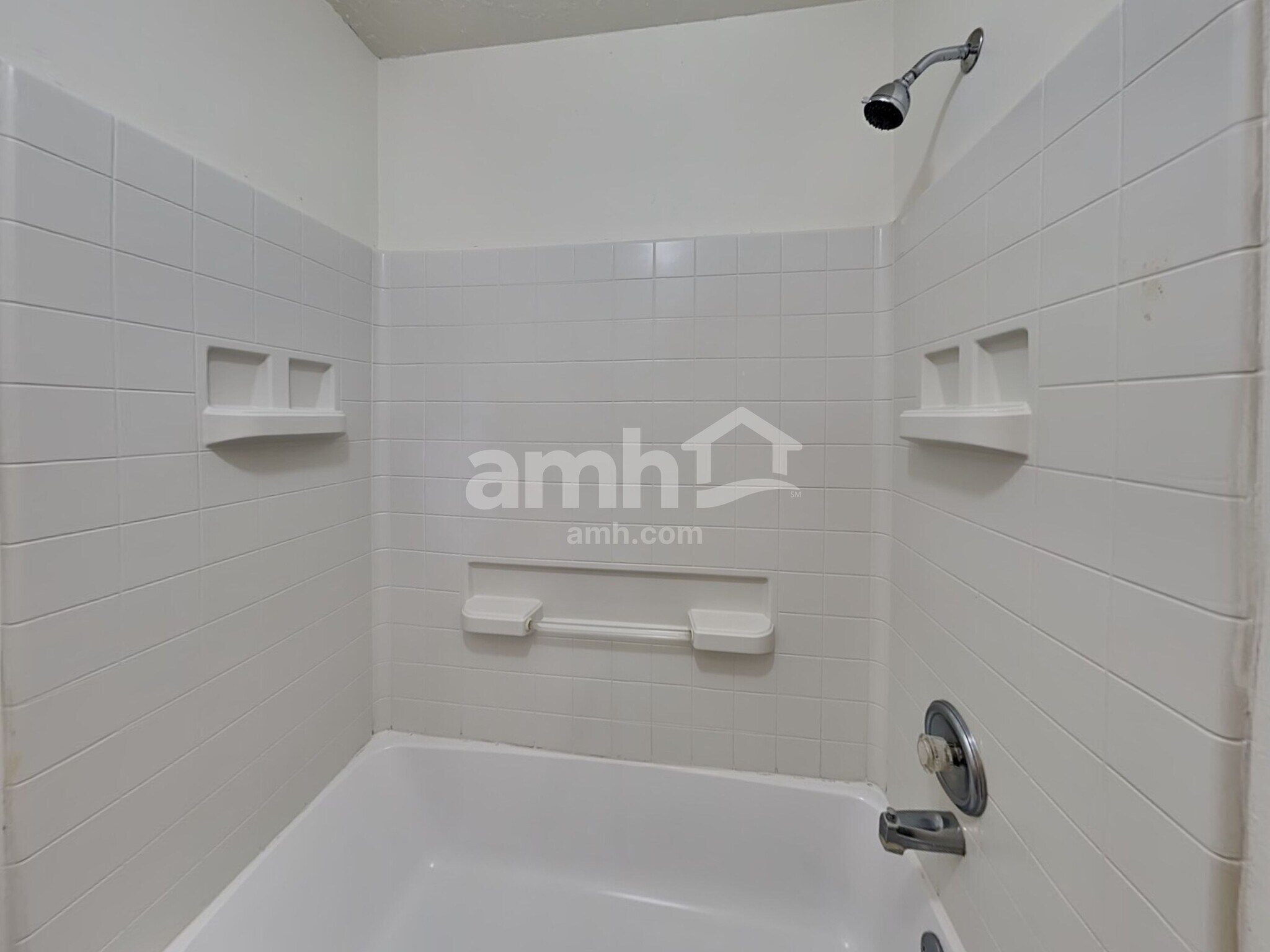 Building Photo - 19414 Dry Canyon Ct