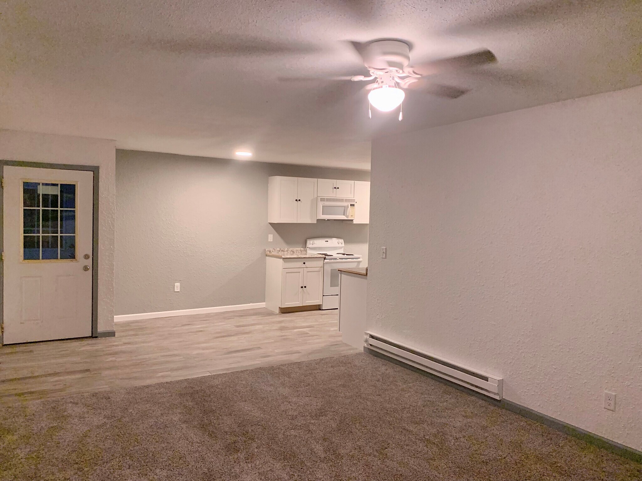 Building Photo - 12 Gage Rd