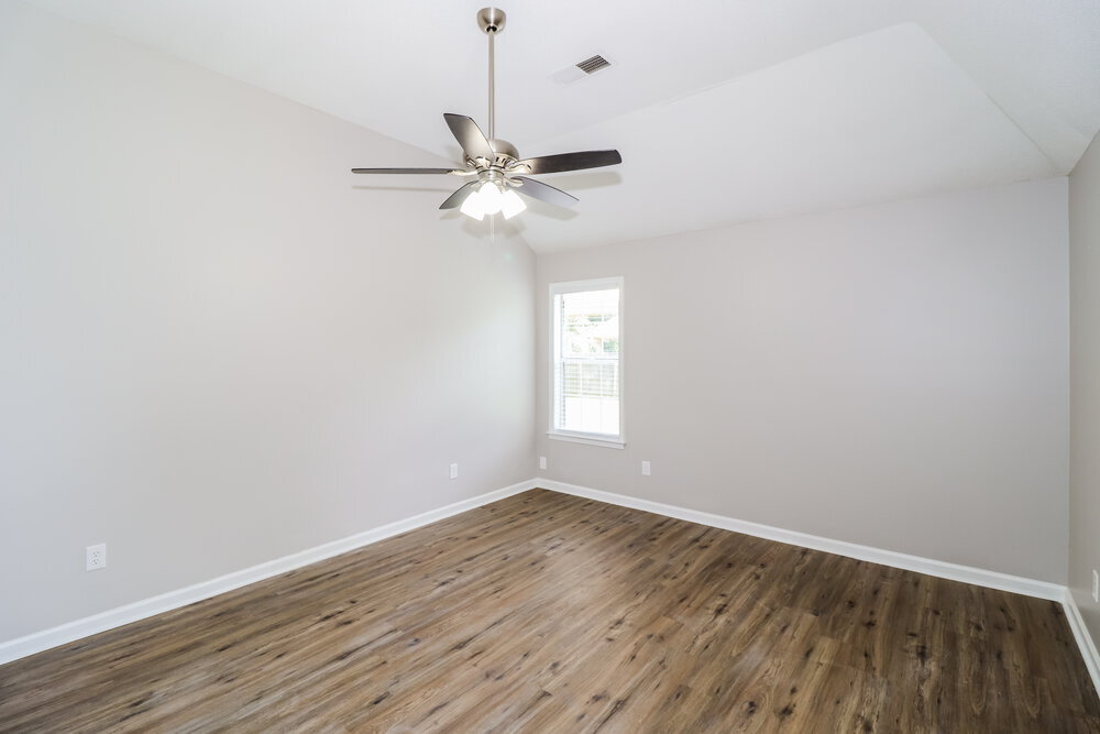 Building Photo - 4092 Hidden Fern Ln N
