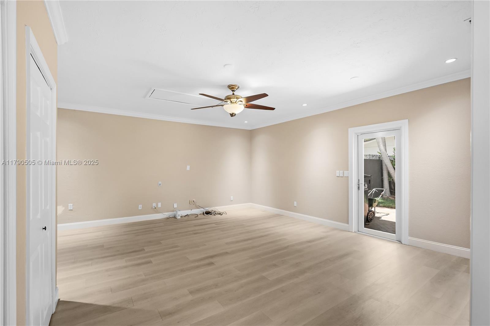 Building Photo - 12121 SW 110th Ave
