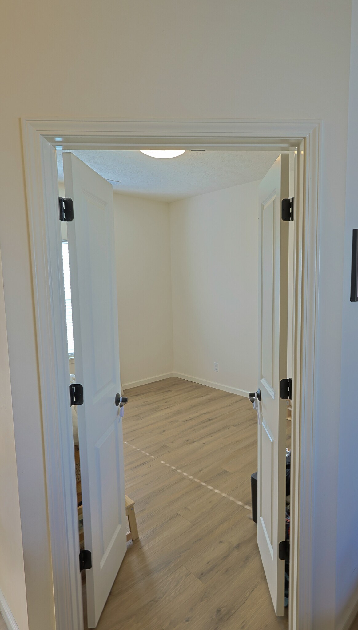 Building Photo - 1158 Thorny Ln