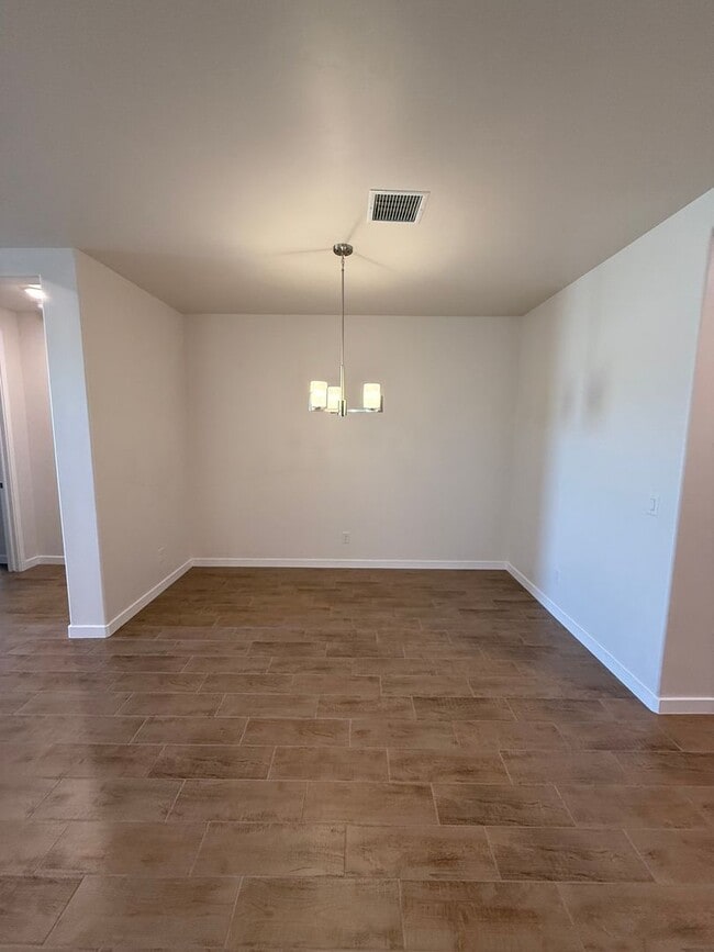 Building Photo - 5008 Sand Strm Rd