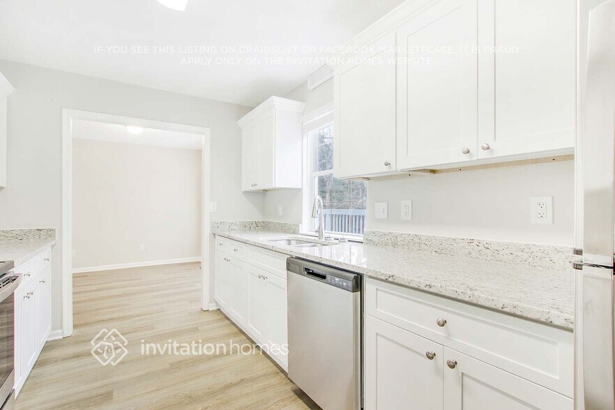 Building Photo - 6630 Windwood Ct