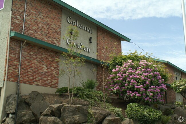 Colonial Garden Apartments - Tukwila, WA | Apartment Finder