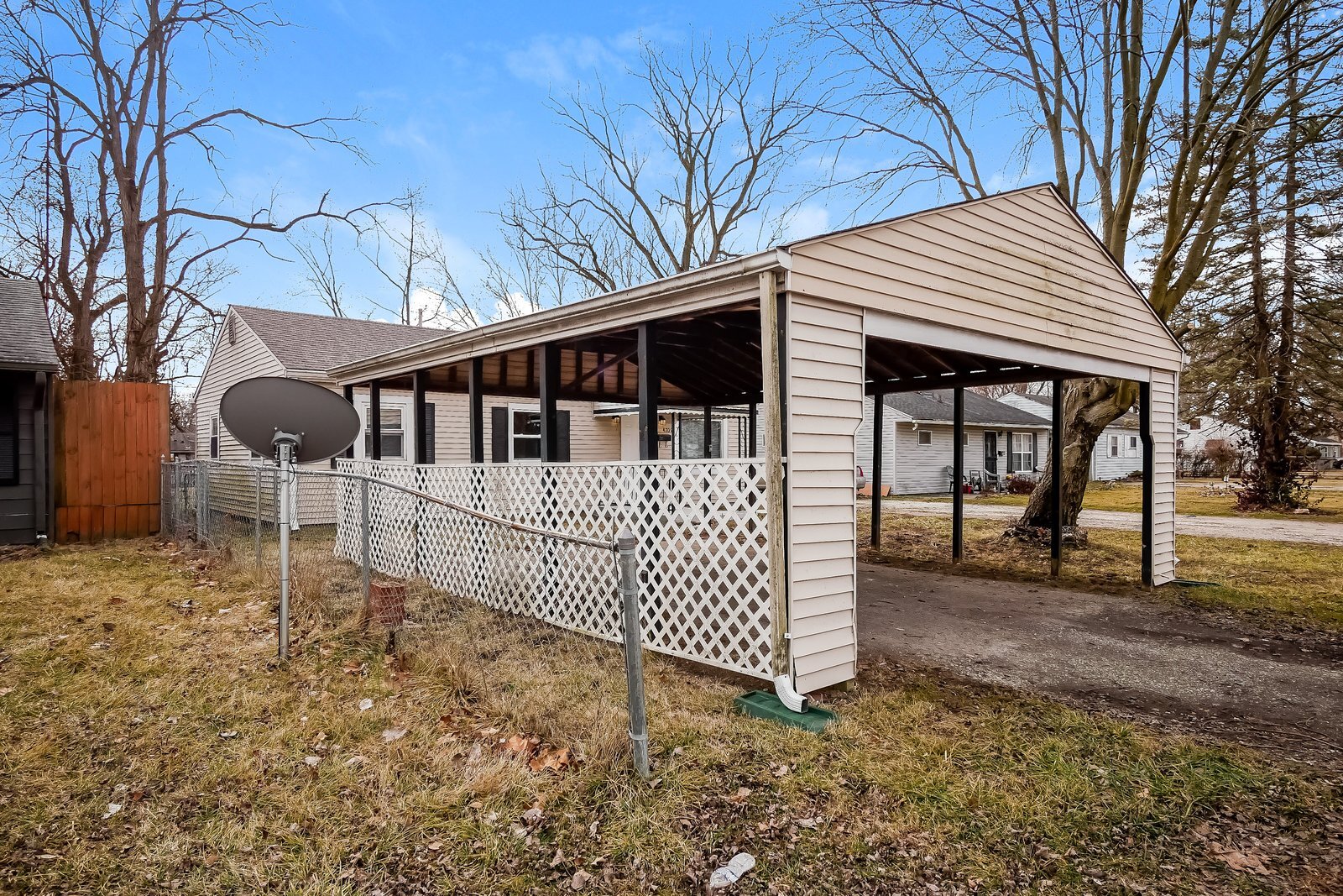 Building Photo - 4709 E 33rd St