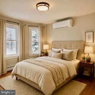 Building Photo - 326 N 5th St