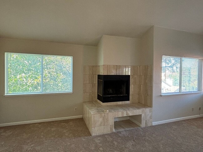 Building Photo - 5021 Chaparral Ct